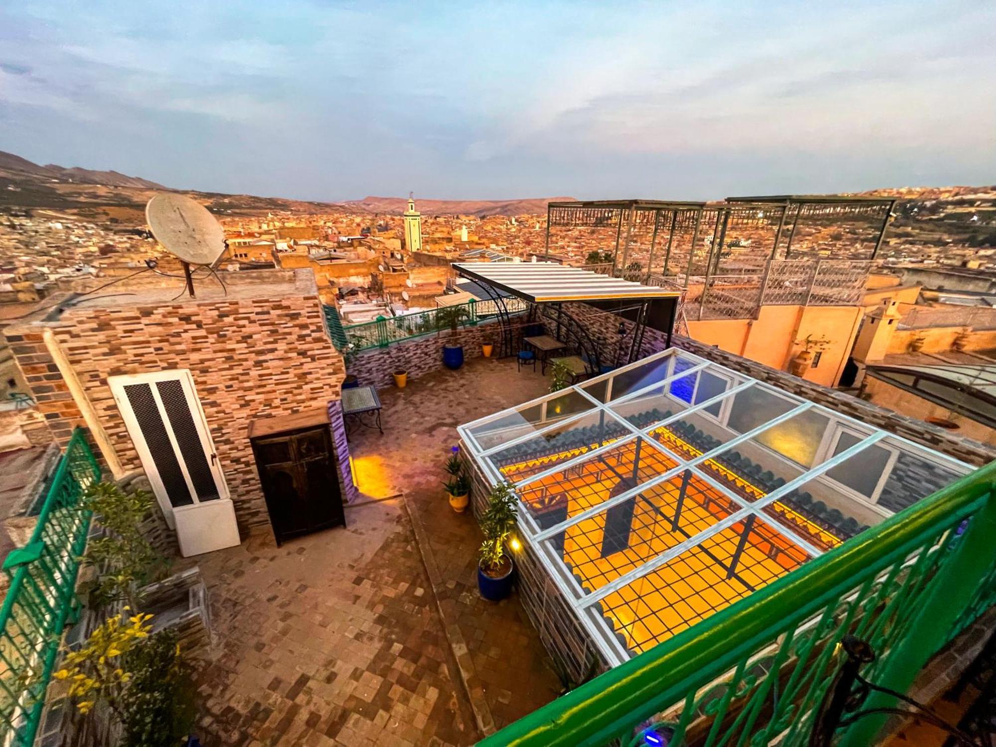 Riad Dar El Ouedghiri Fès Dış mekan fotoğraf