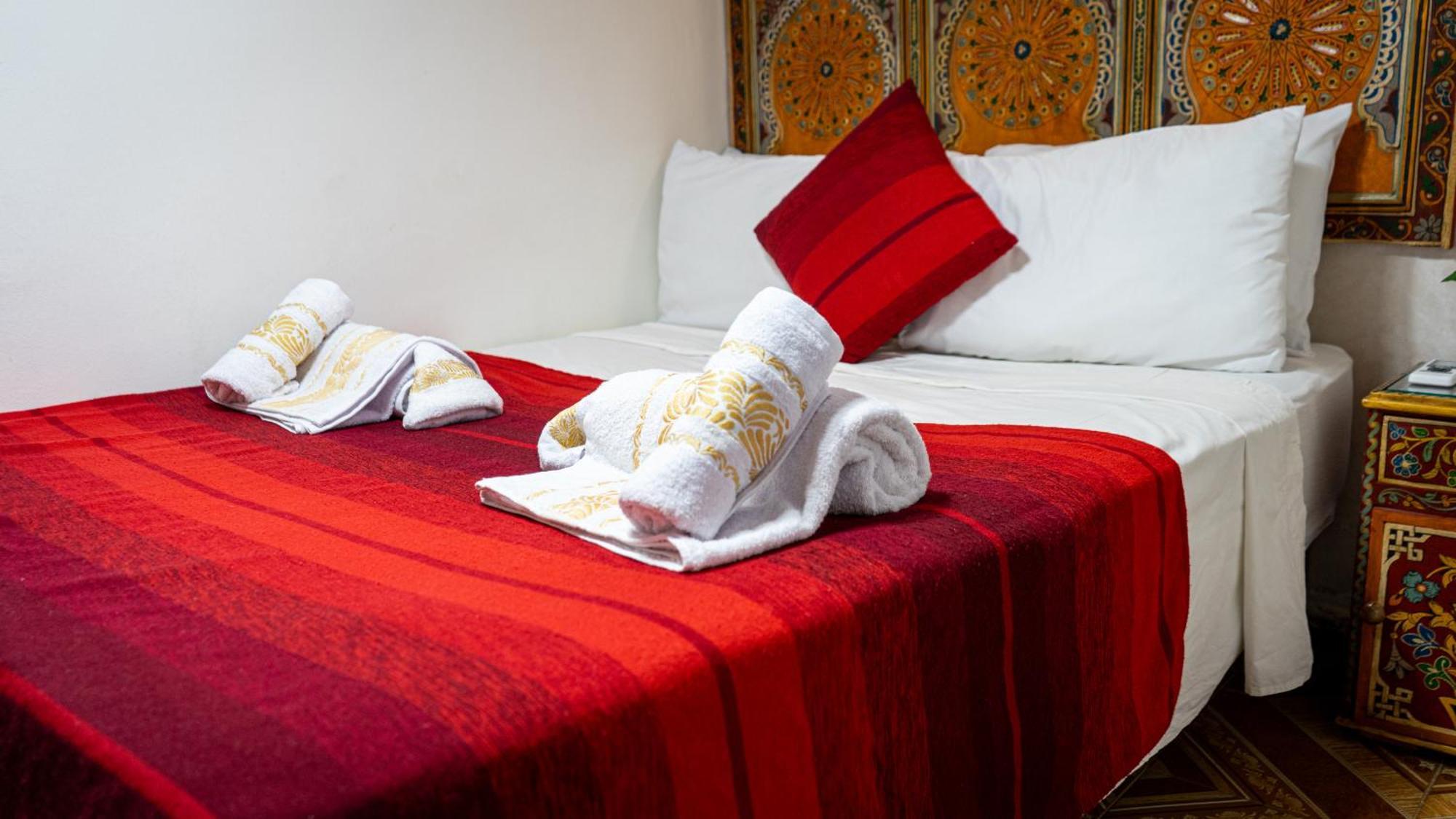 Riad Dar El Ouedghiri Fès Dış mekan fotoğraf