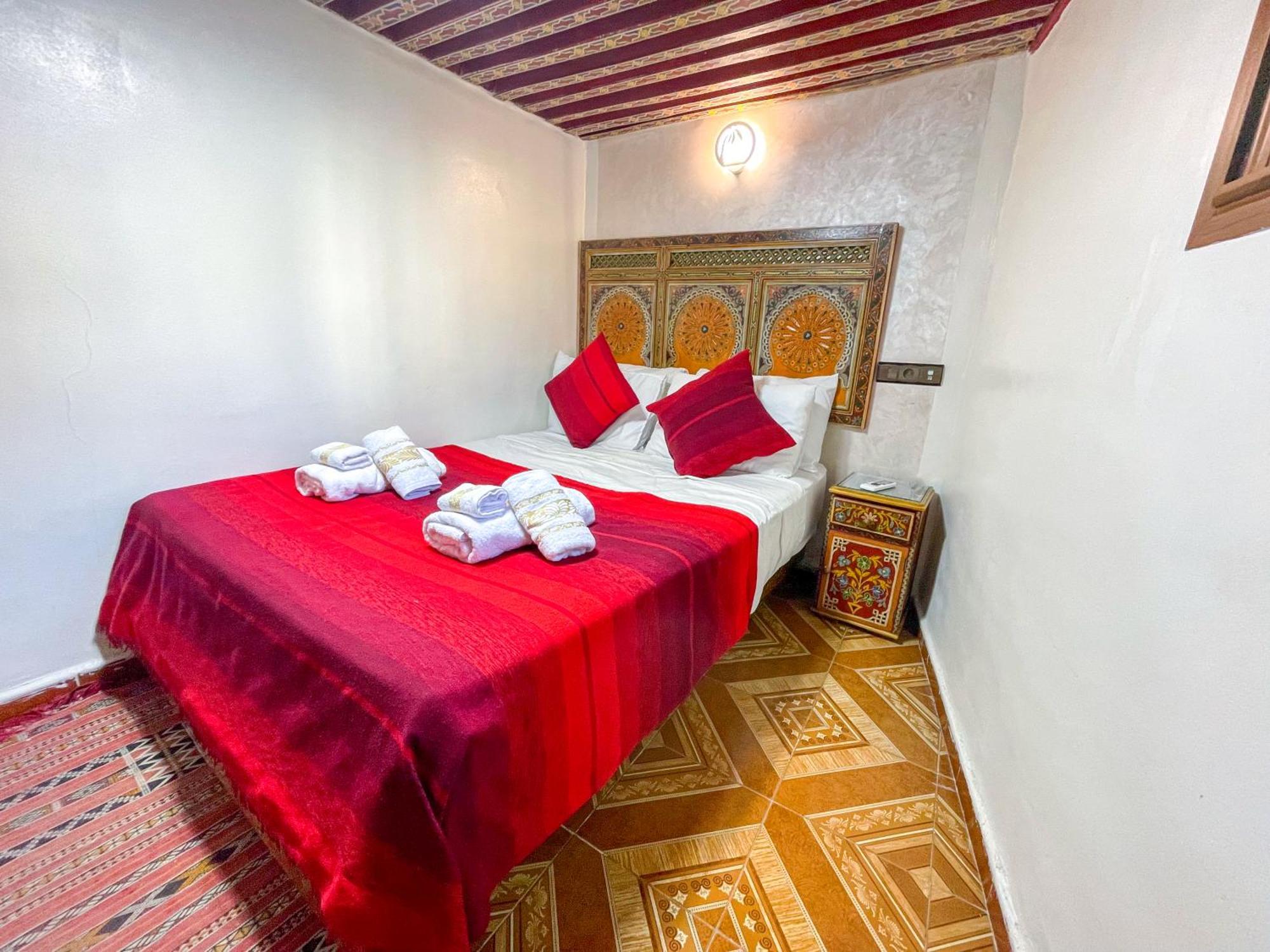 Riad Dar El Ouedghiri Fès Dış mekan fotoğraf